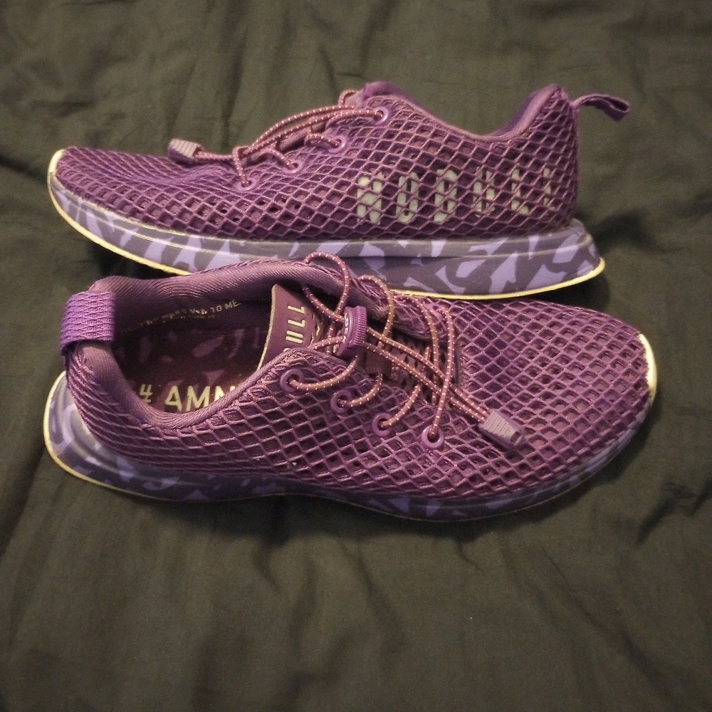 Women's nobull shoes